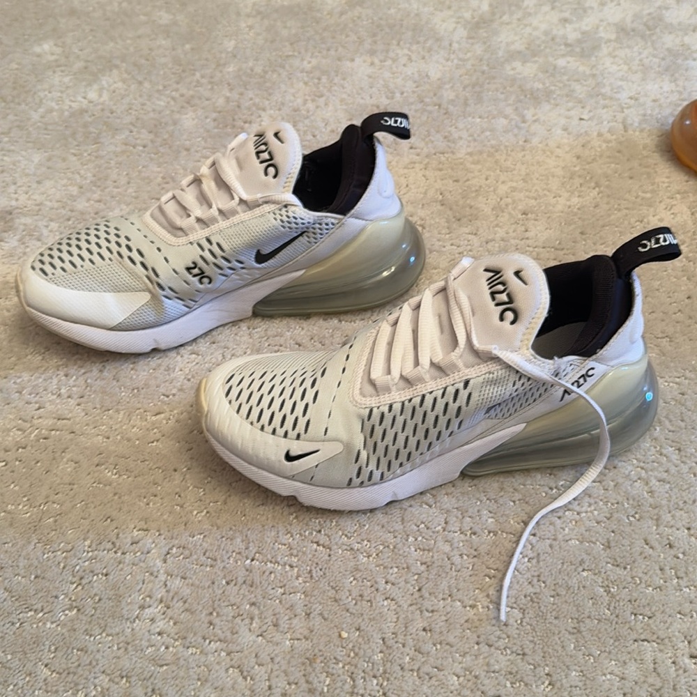 Nike Air Max 270